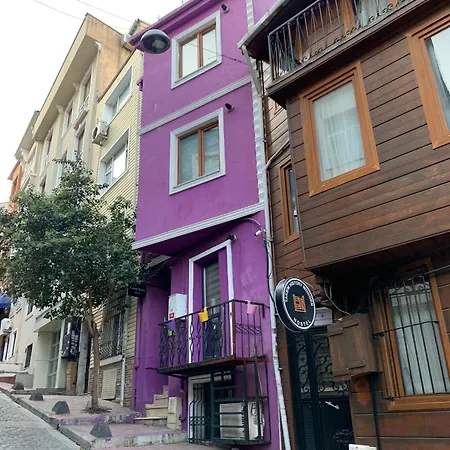 Centre Taksim Bed & Breakfast *