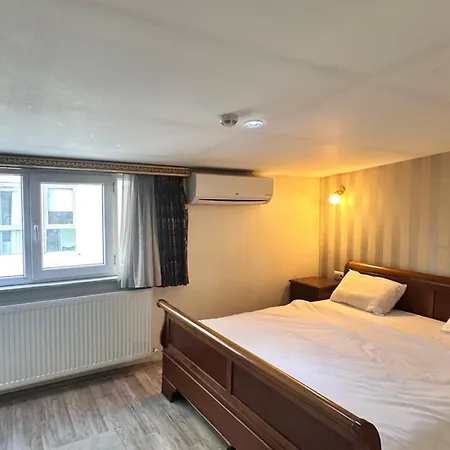 Centre Taksim Bed & Breakfast Istanbul