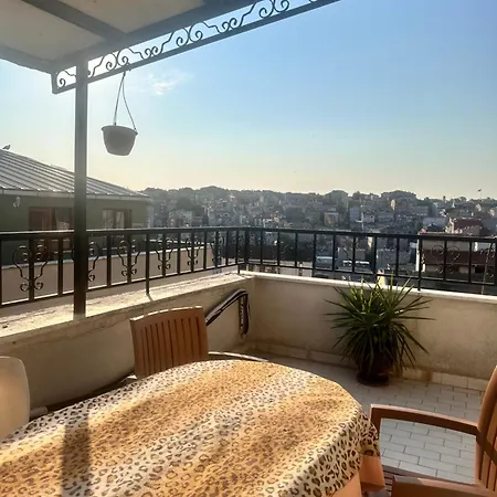 Centre Taksim Oda ve Kahvaltı *